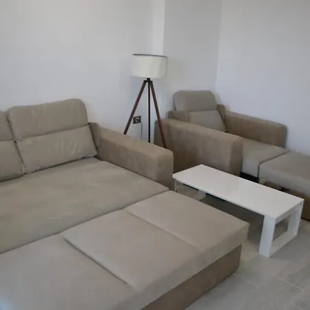 Studiou Andu Nord 10 By Alezzi Lägenhet Năvodari